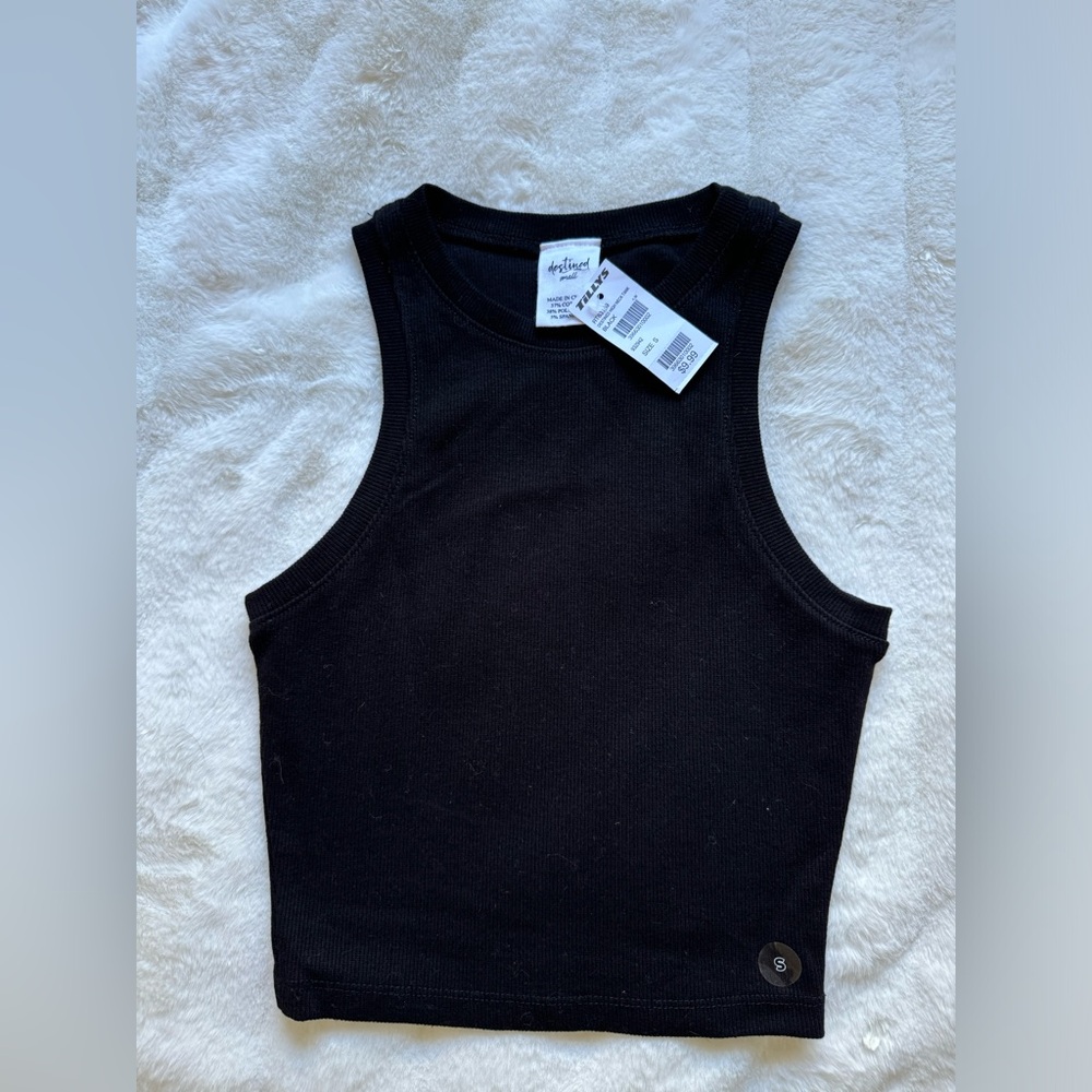 black crop top
